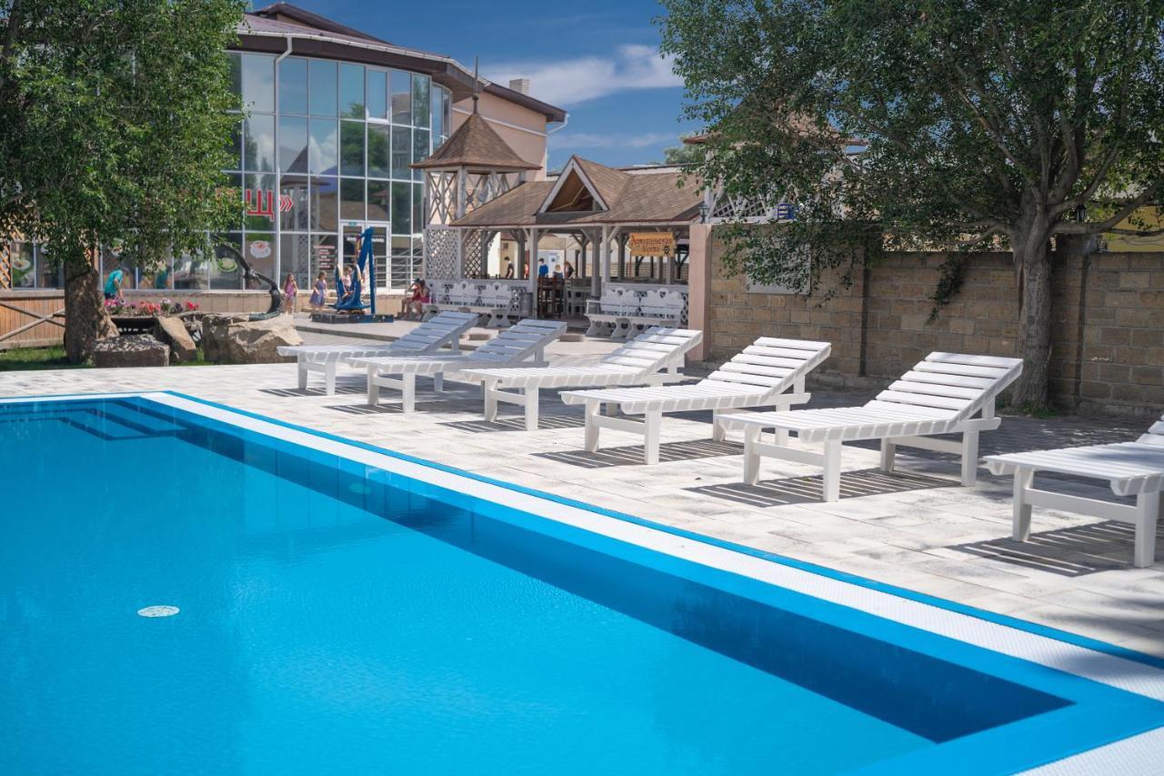 Парадиз Hotel Kobleve Kültér fotó