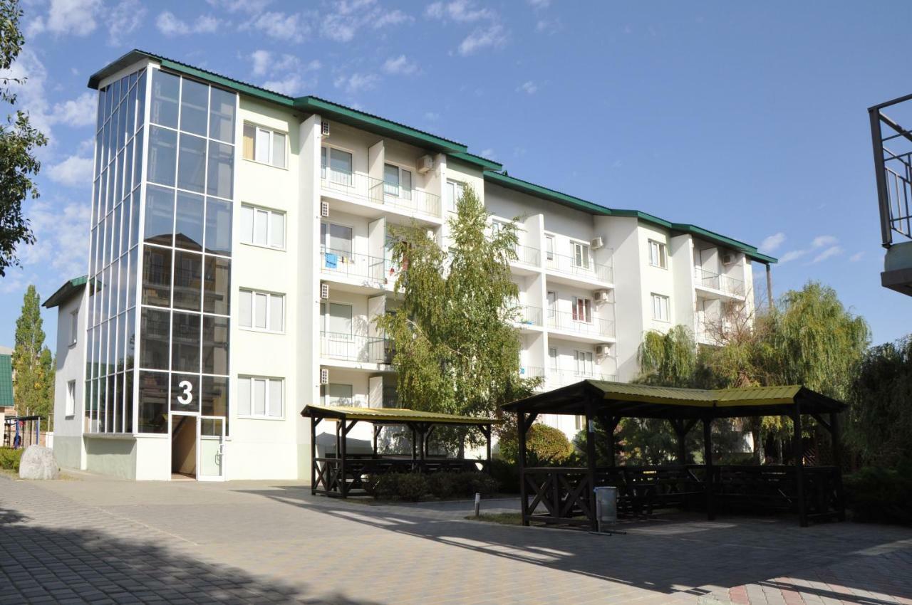 Парадиз Hotel Kobleve Kültér fotó